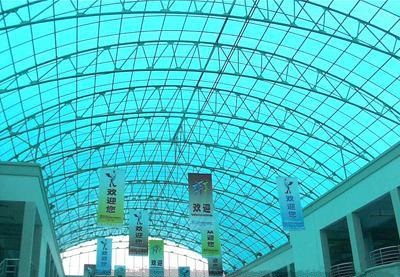 「耐力板雨棚」有哪些优良特性?