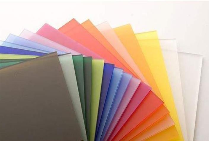 「耐力板厂家」介绍耐力板有哪些独特优势？